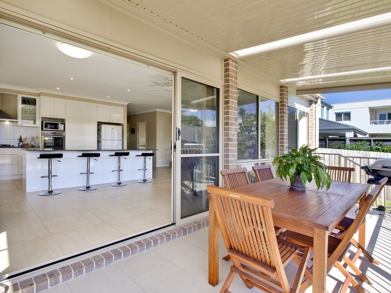 132 Ocean Street, Narrabeen NSW 2101