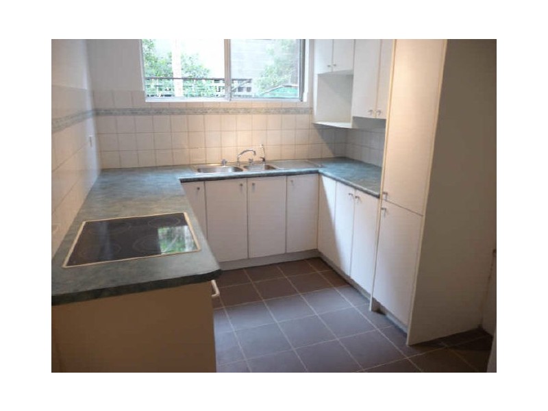 2/26 Goodwin Street, Narrabeen NSW 2101