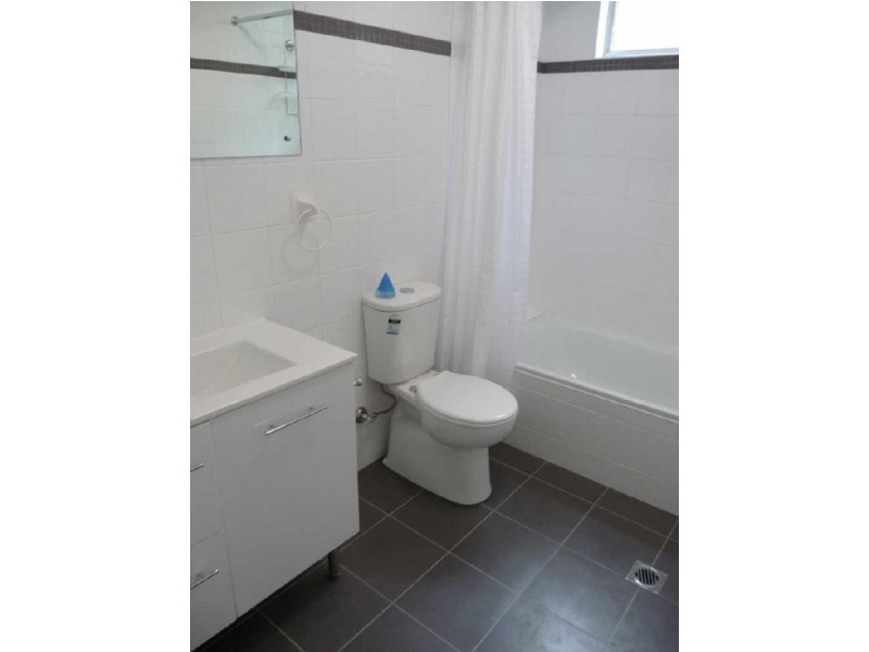 2/26 Goodwin Street, Narrabeen NSW 2101