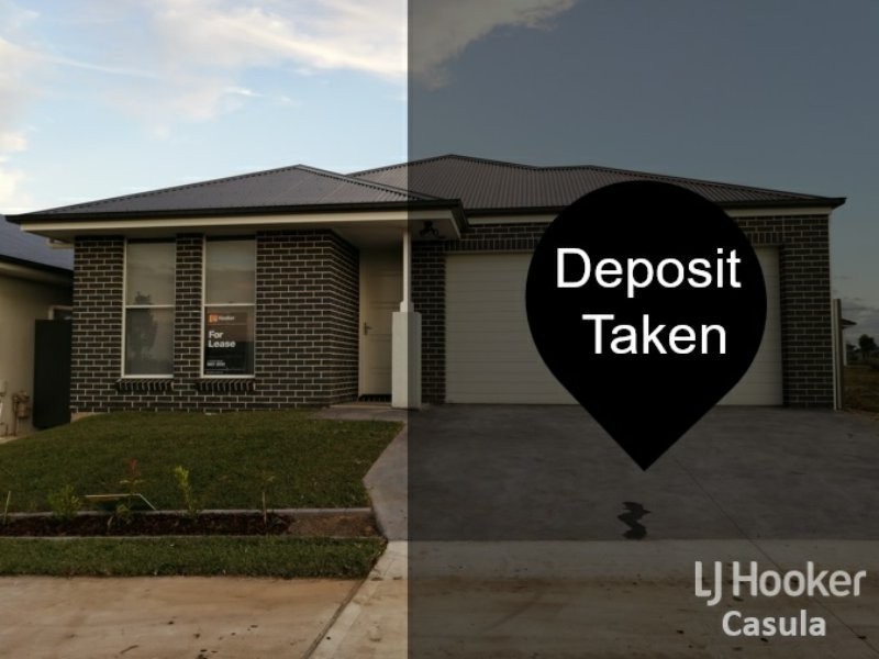 33 Neville Street, Oran Park NSW 2570