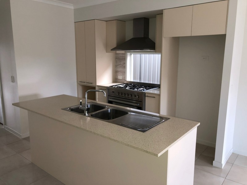 18 Glycine Street, Denham Court NSW 2565