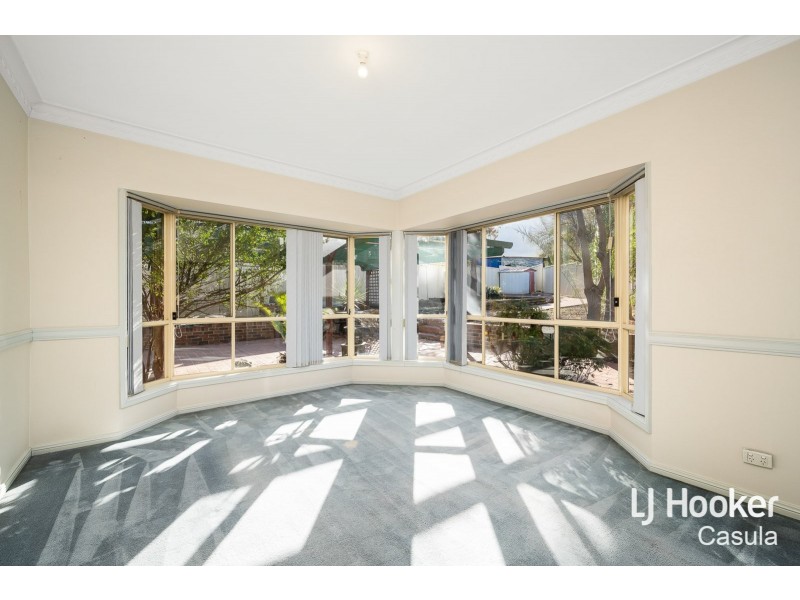 19 Harpur Place, Casula NSW 2170