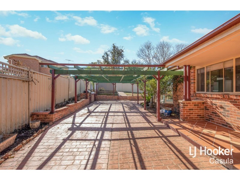 19 Harpur Place, Casula NSW 2170