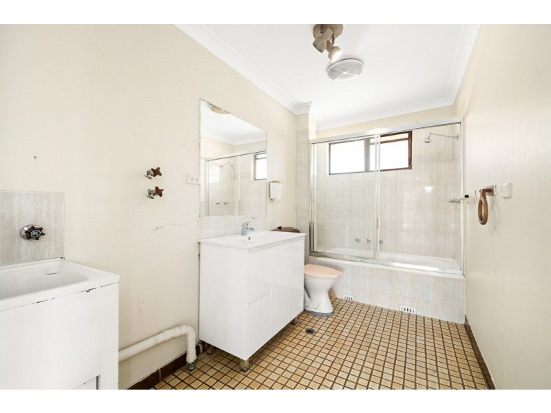 63/77 Memorial Avenue, Liverpool NSW 2170