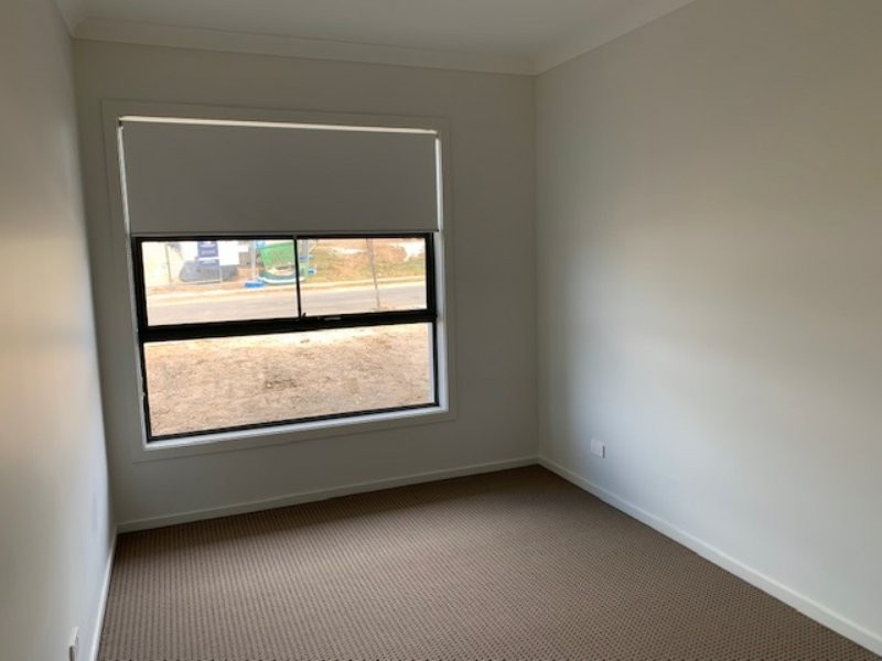 8A McGuanne Street, Campbelltown NSW 2560