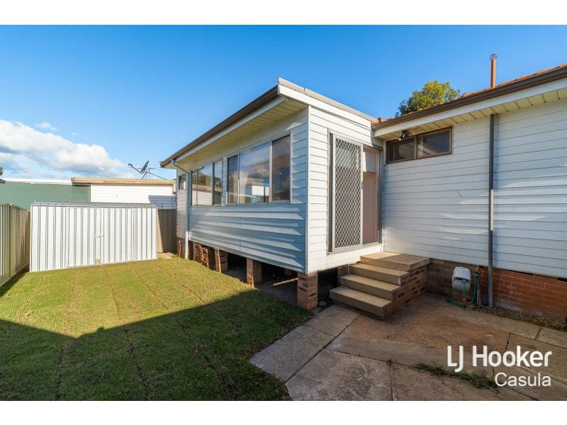 7 Ida Avenue, Lurnea NSW 2170