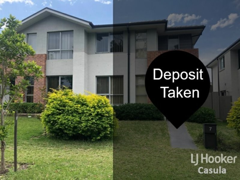 7 Three Bees Drive, Glenfield NSW 2167