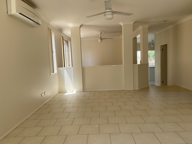 16 McCubbin Place, Casula NSW 2170