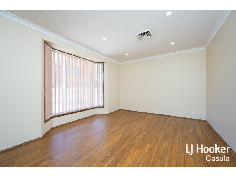 6 Toona Place, Bossley Park NSW 2176