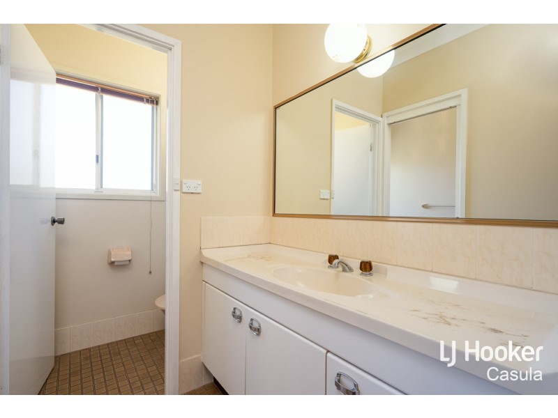 6 Toona Place, Bossley Park NSW 2176