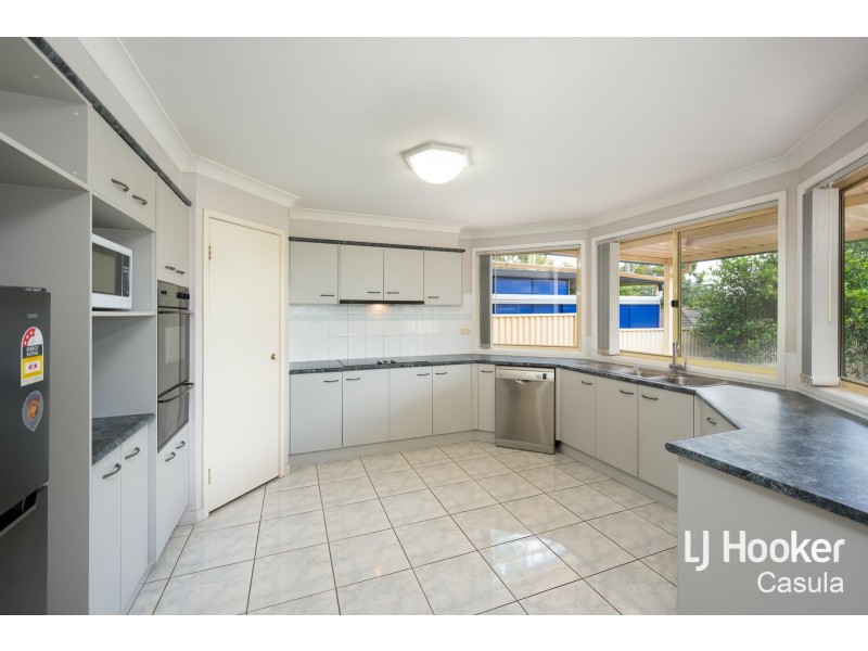 7 Bega Close, Prestons NSW 2170