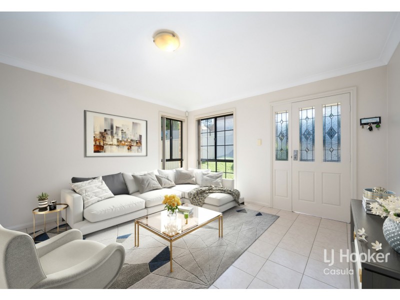 11/8 Boldrewood Avenue, Casula NSW 2170