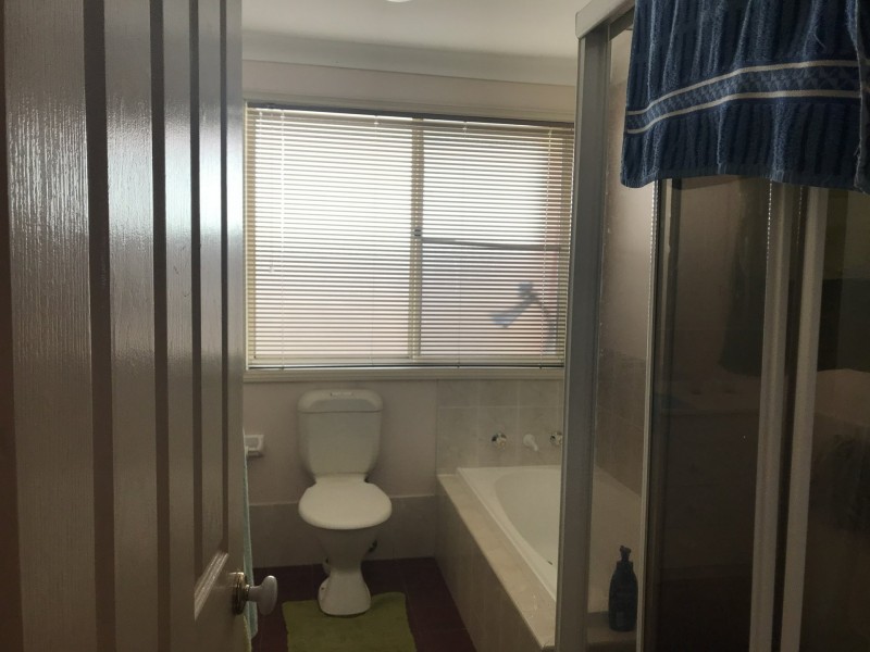 12 Stead Place, Casula NSW 2170