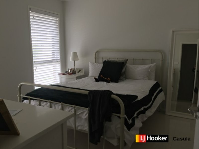 28 Terracotta Road, Moorebank NSW 2170