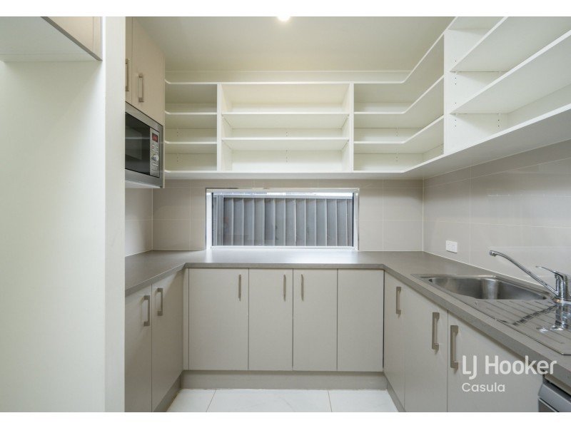37 Willowdale Drive, Denham Court NSW 2565