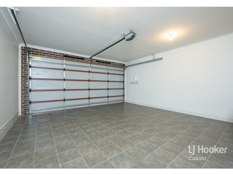 37 Willowdale Drive, Denham Court NSW 2565