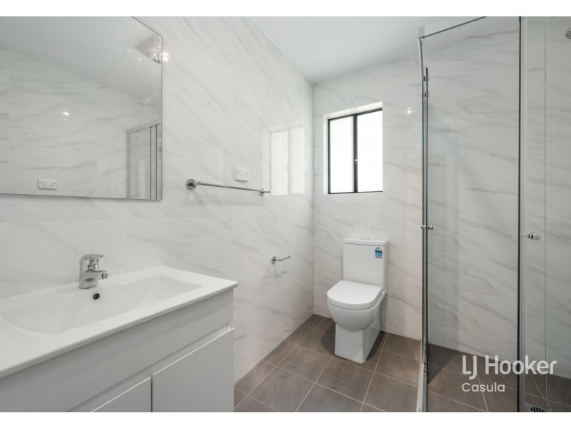 6A Toona Place, Bossley Park NSW 2176