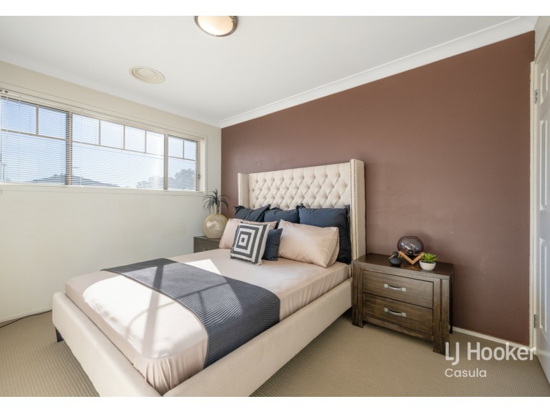 27 Geraldton Street, Prestons NSW 2170