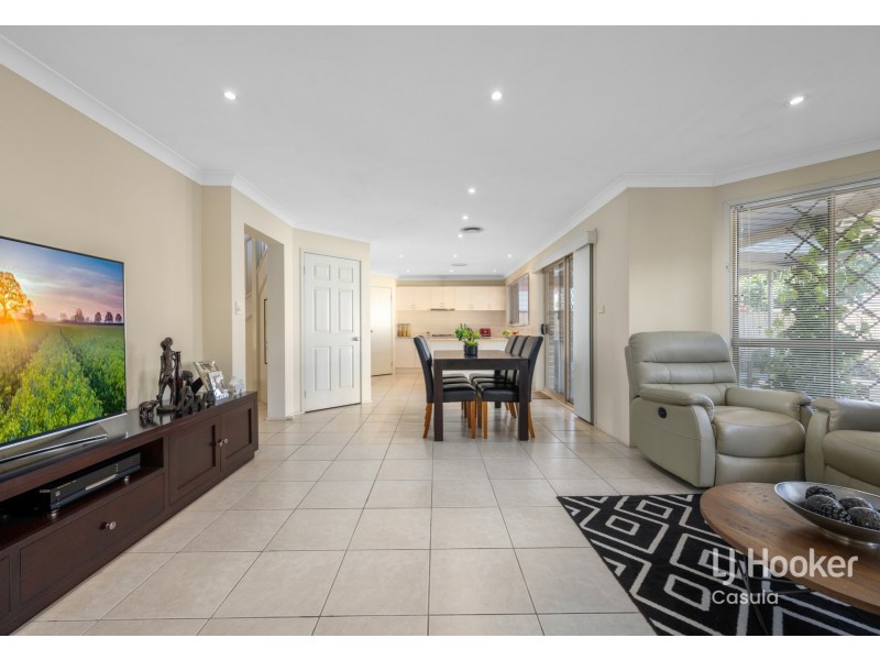 27 Geraldton Street, Prestons NSW 2170