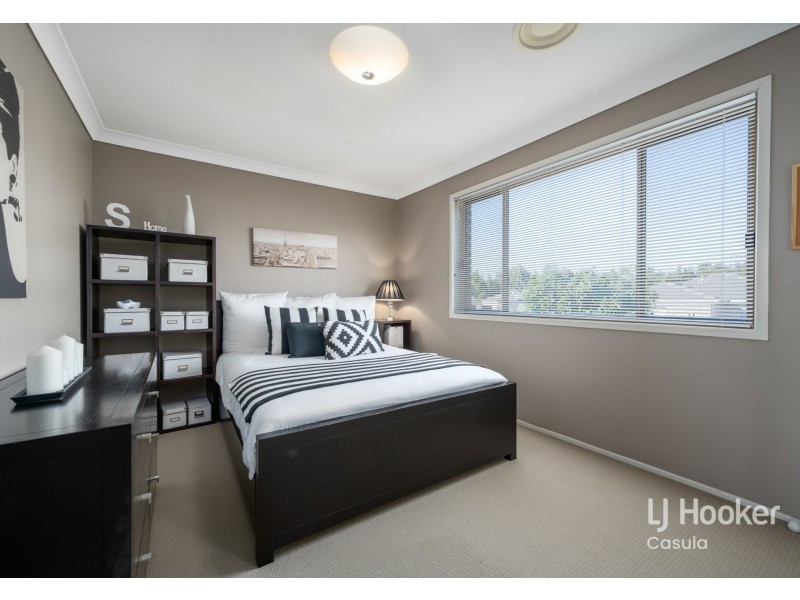 27 Geraldton Street, Prestons NSW 2170