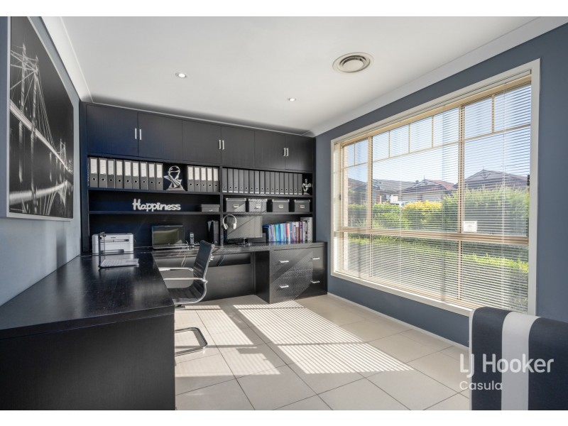 27 Geraldton Street, Prestons NSW 2170