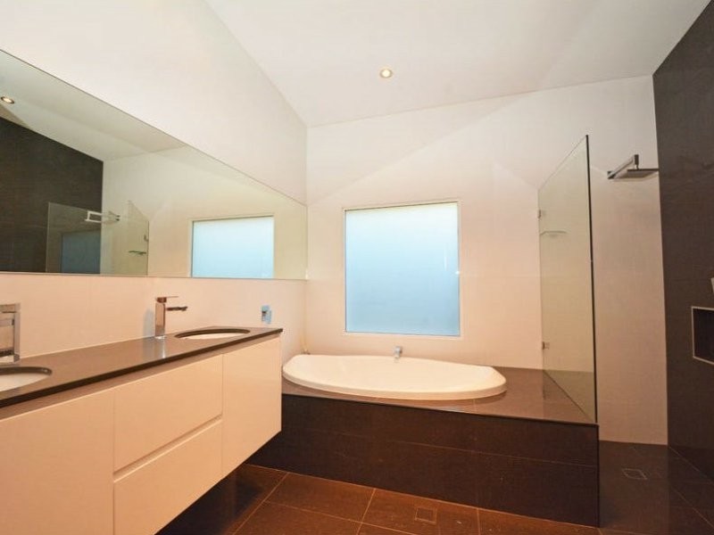 13 Park Avenue, Oatley NSW 2223