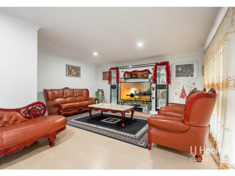 7 Ashwick Circuit, St Clair NSW 2330