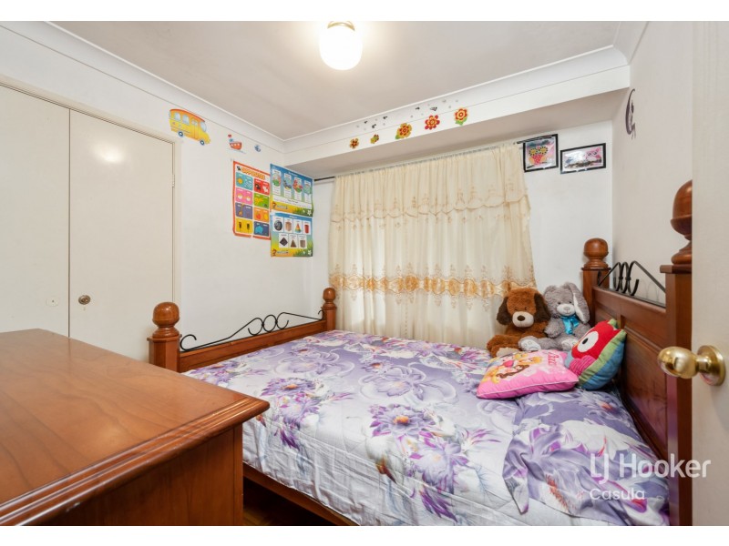 7 Ashwick Circuit, St Clair NSW 2330