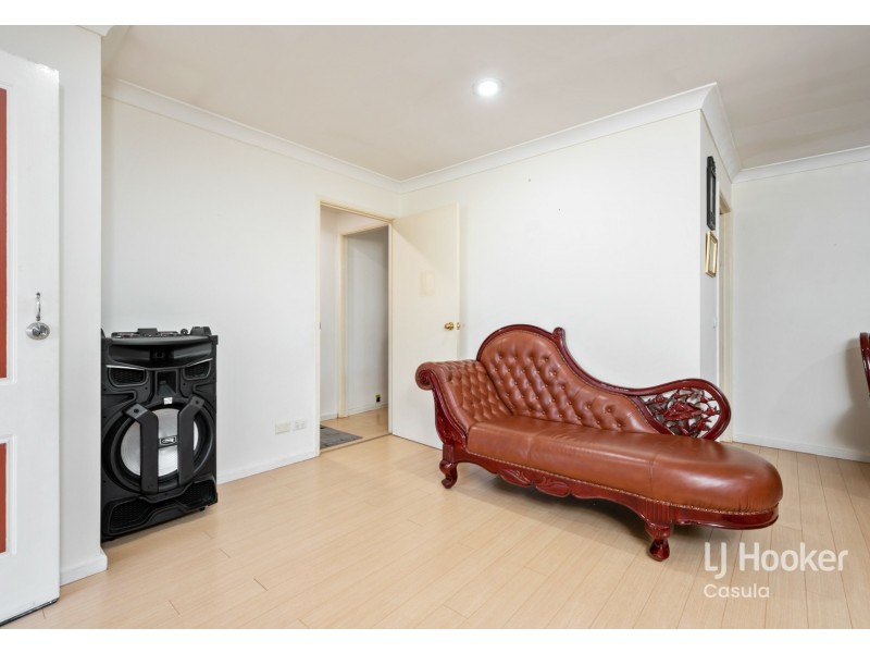 7 Ashwick Circuit, St Clair NSW 2330