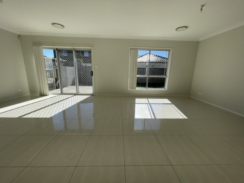 28 Terracotta Road, Moorebank NSW 2170