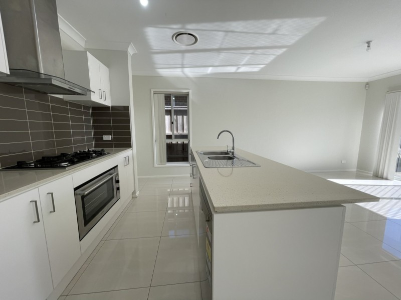 28 Terracotta Road, Moorebank NSW 2170