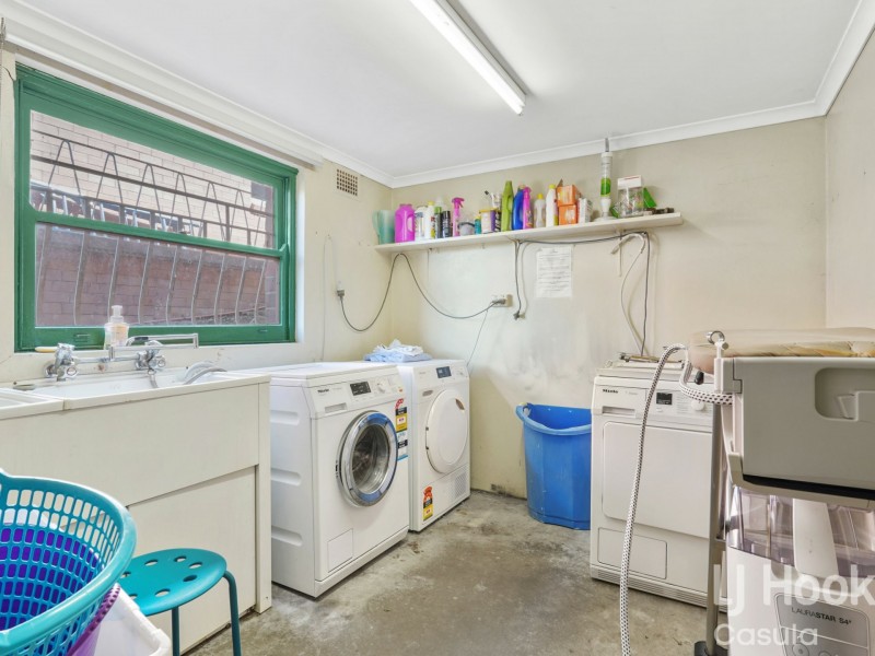 12 Dunmore Crescent, Casula NSW 2170