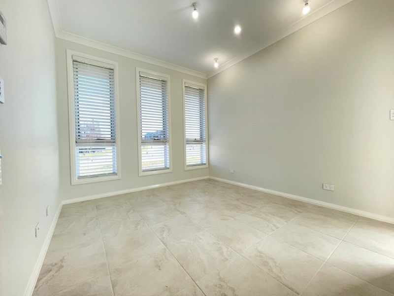 1 Jervis Street, Gregory Hills NSW 2557