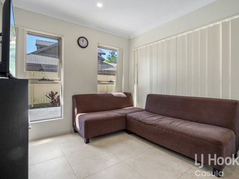 6/2 Blackwood Avenue, Casula NSW 2170