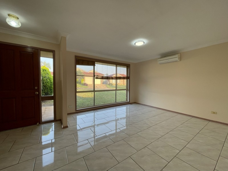 12 Stead Close, Casula NSW 2170