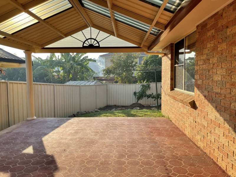 12 Stead Close, Casula NSW 2170