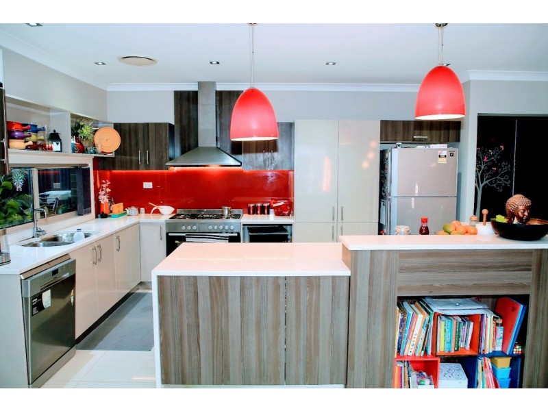 23 Stonequarry Way, Carnes Hill NSW 2171