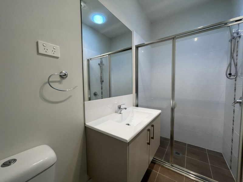 8A McGuanne Street, Campbelltown NSW 2560