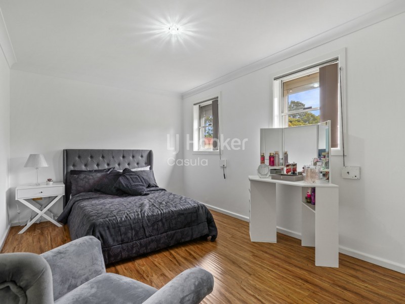 13 Hallen Place, West Hoxton NSW 2171