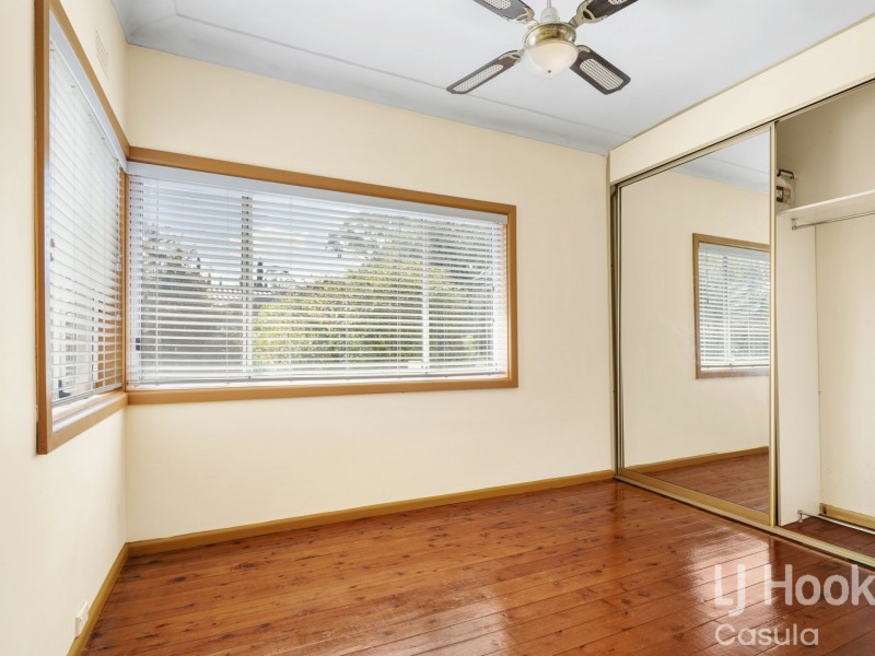 12 Dunmore Crescent, Casula NSW 2170