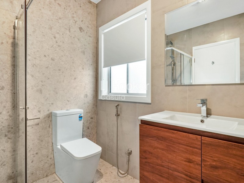 41A Verbena Avenue, Casula NSW 2170