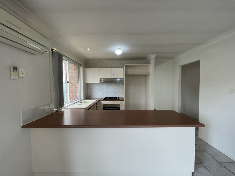 6 Chestnut Crescent, Prestons NSW 2170