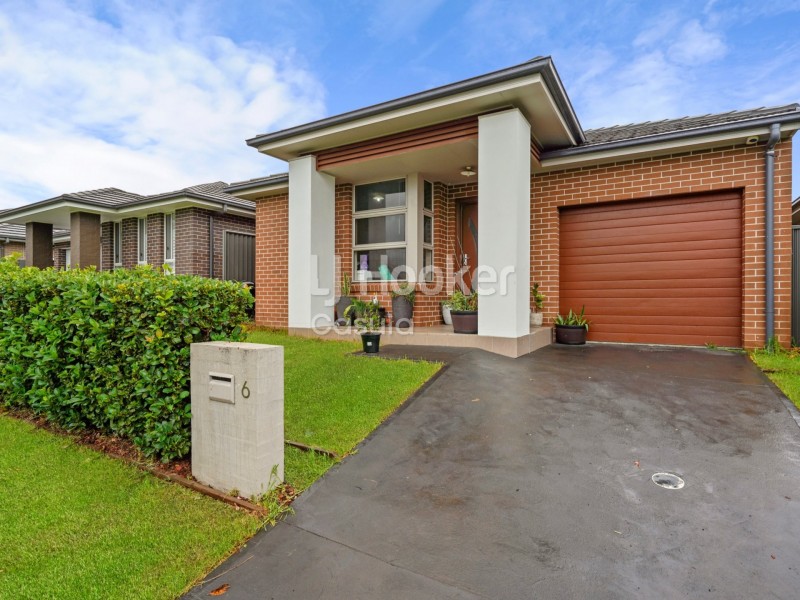 6 Myall Street, Gregory Hills NSW 2557