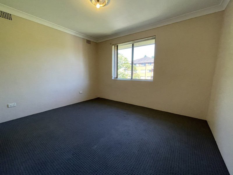 3/82 Castlereagh Street, Liverpool NSW 2170