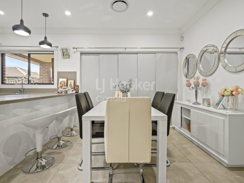 17 Besnard Street, Oran Park NSW 2570