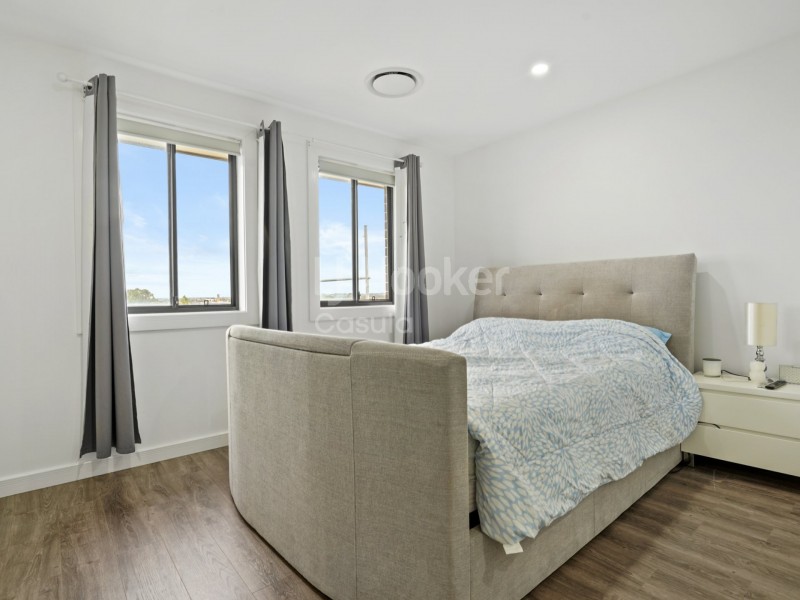 17 Besnard Street, Oran Park NSW 2570