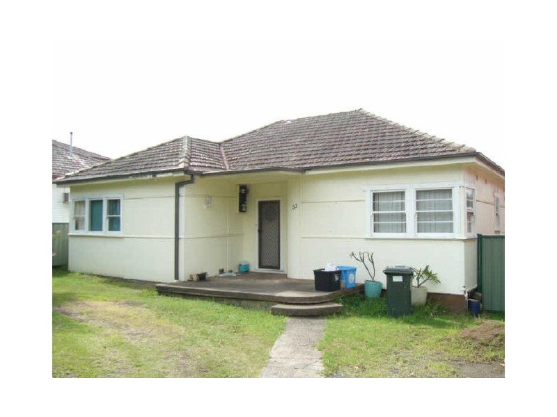 33 Casula Road, Casula NSW 2170