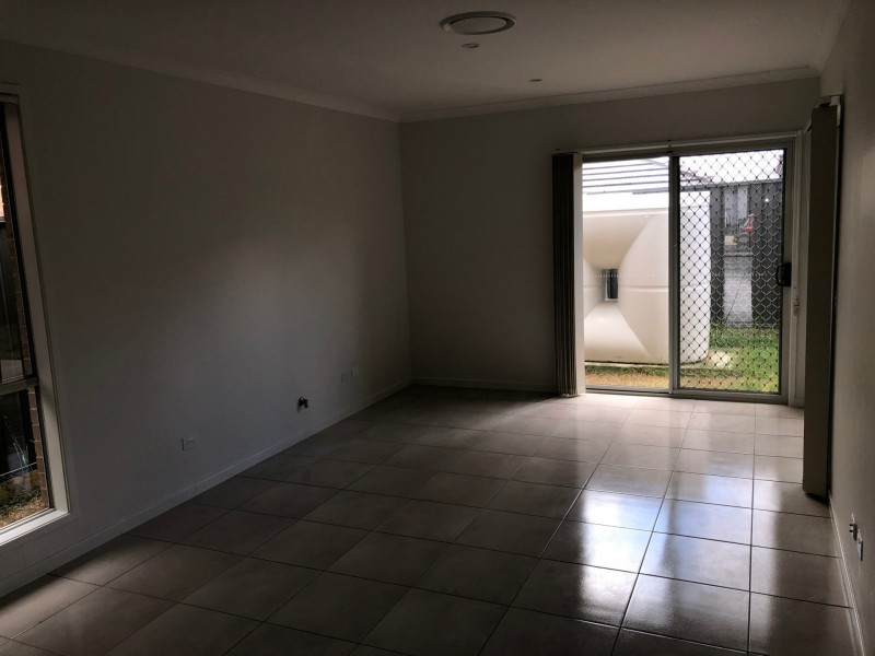 18 Glycine Street, Denham Court NSW 2565