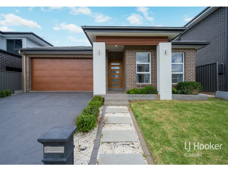 37 Willowdale Drive, Denham Court NSW 2565