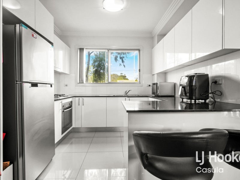 23/2 Kurrajong Road, Casula NSW 2170